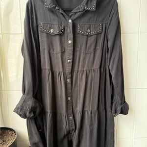 Velvet Heart Charcoal Button-Up Shirt